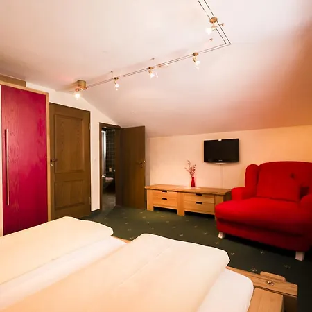 Frank Simon Hotel